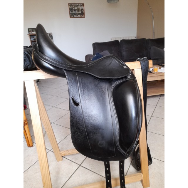 Selle dressage equipe emporio