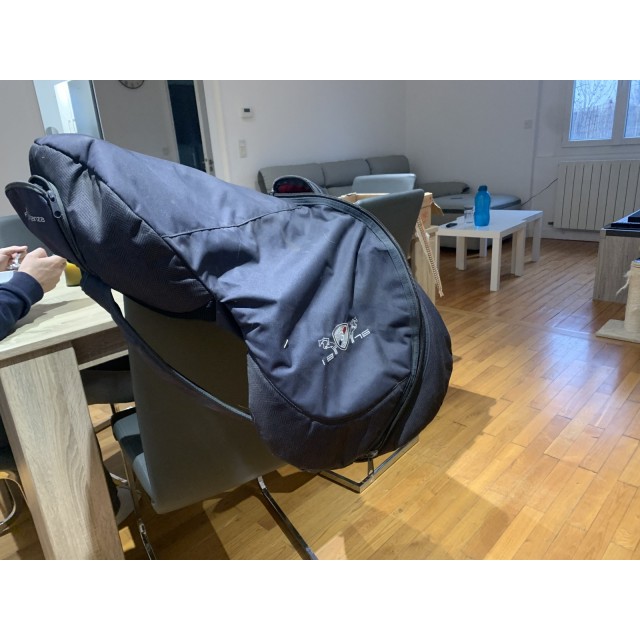 Selle mixte noir 17,5