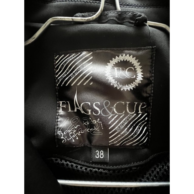 C’est concours Flags & Cup