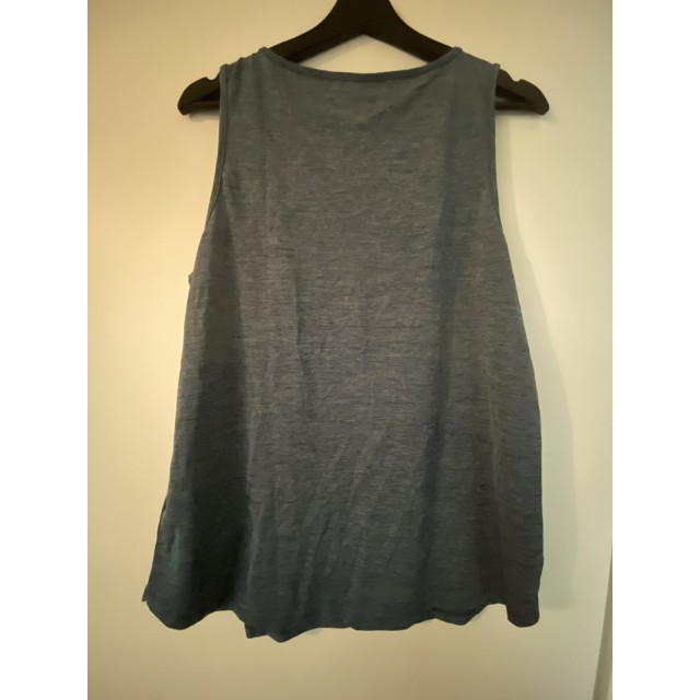 débardeur bleu marin T44