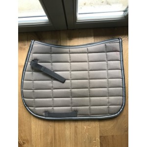 Tapis de selle beige poney