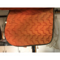 Tapis et bonnet orange