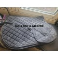 Diverse tapis de selle
