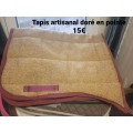 Diverse tapis de selle