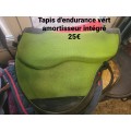 Diverse tapis de selle