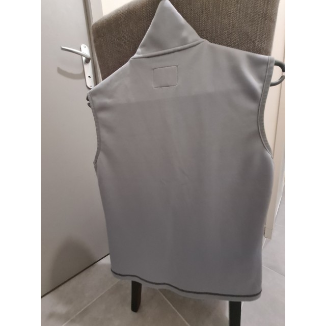 Veste sans manches steeds