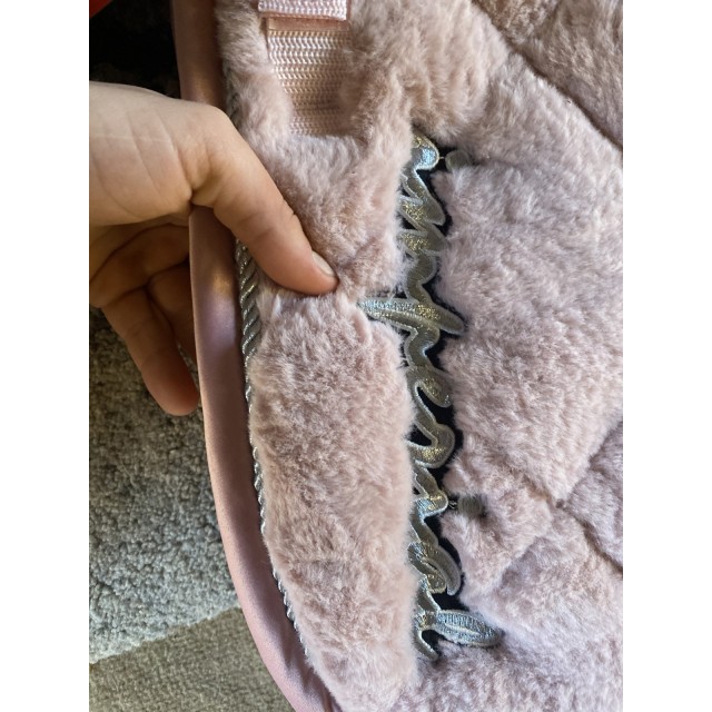 Tapis dressage rose moumoute