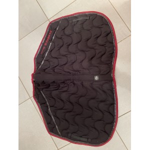 Tapis paddock sport noir et bordeaux