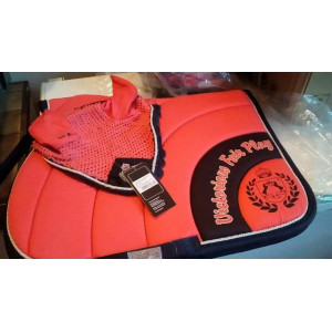 Ensemble tapis et bonnet