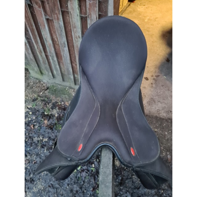 selle mixte en cuir