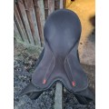 selle mixte en cuir