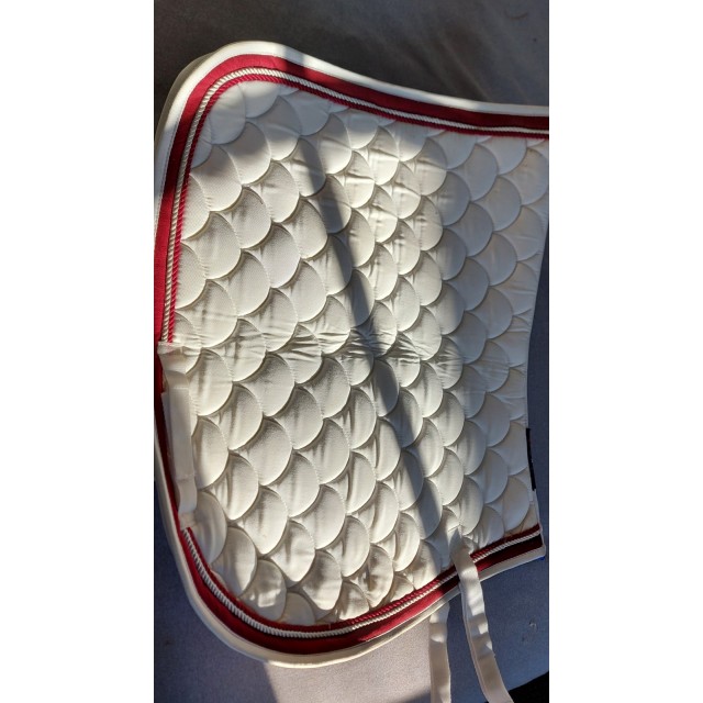 Tapis selle neuf blanc liseraie bordeaux