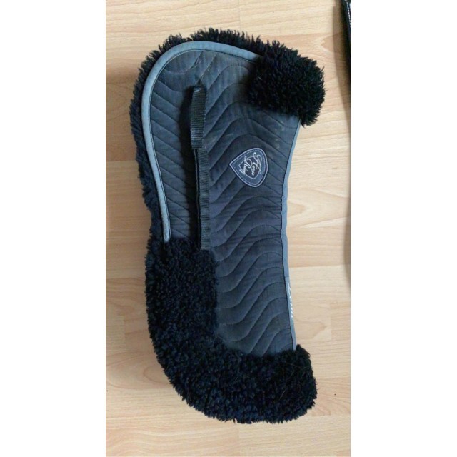 Amortisseur noir mouton taille cheval