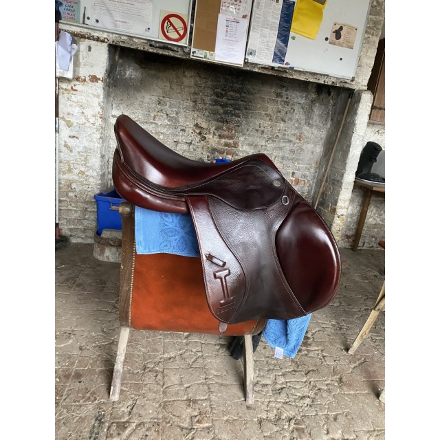 Vends selle Ikonic