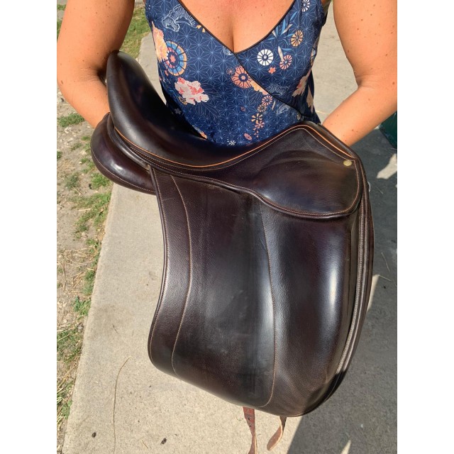 Selle dressage childeric