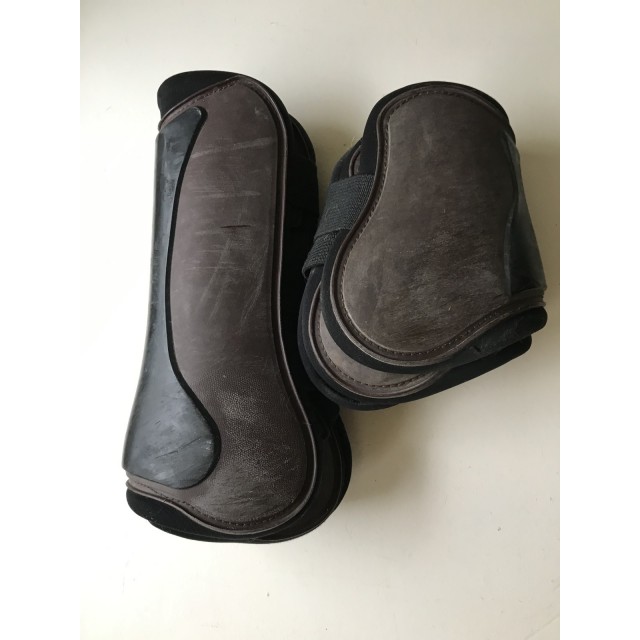 Protections avant et arrière