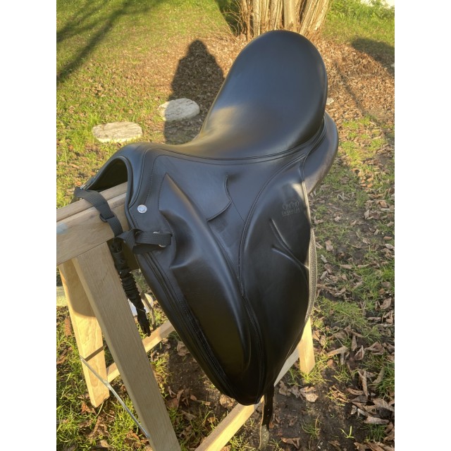 Selle de dressage makila lab Devoucoux