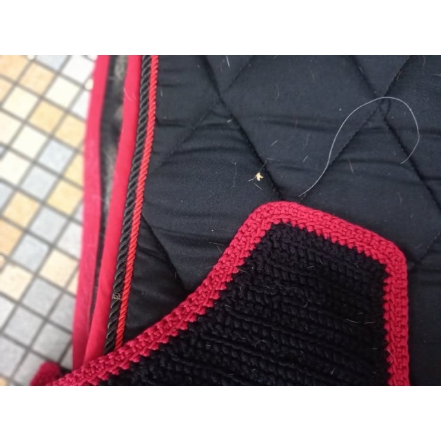 Ensemble tapis et bonnet