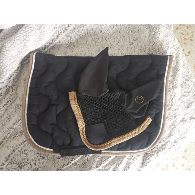 Ensemble tapis et bonnet