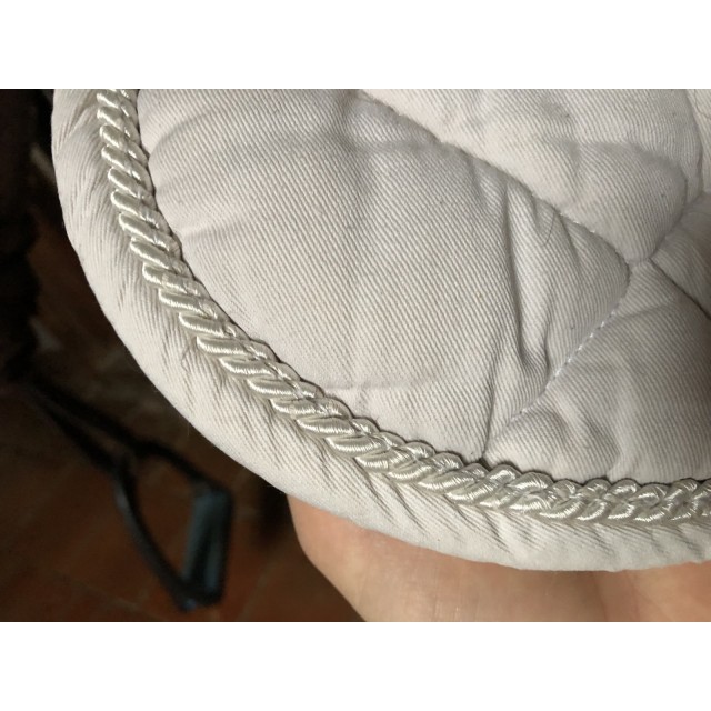 Tapis blanc equi thème