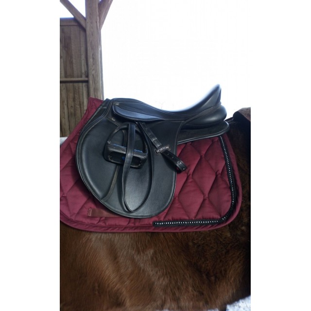 Selle 17 pouces