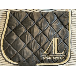 Ensemble Tapis+Bonnet AL Coloris qui ne se fait plus !