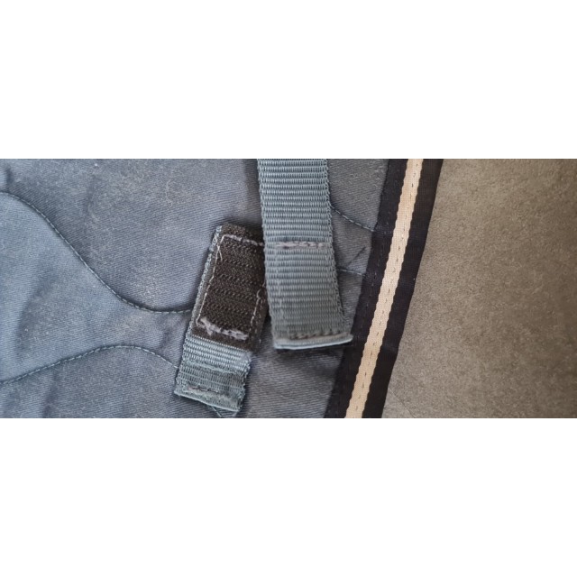 Tapis bleu vert coupé sport