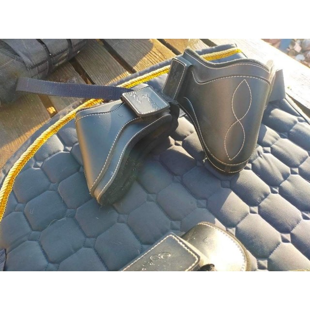 Vends ensemble tapis protection cloches