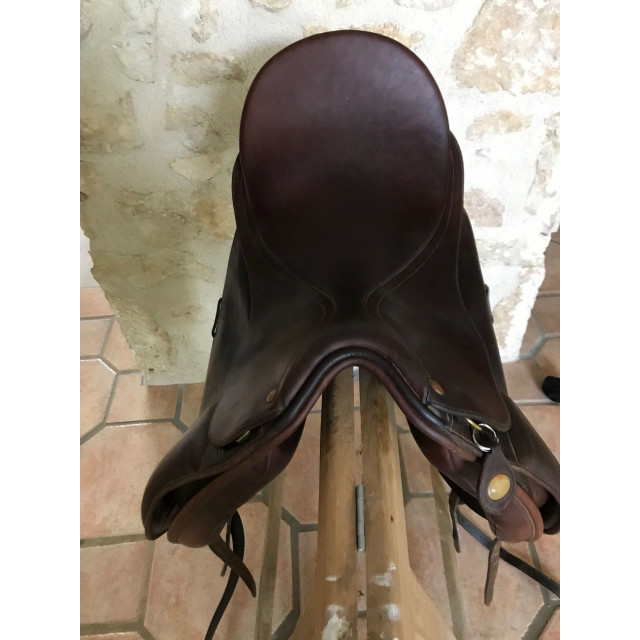Selle de dressage Bates