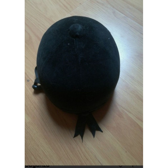 Bombe d'équitation classique noire