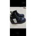 Boots 31
