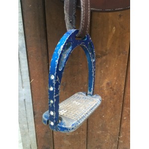 Étriers bleu électrique à strass