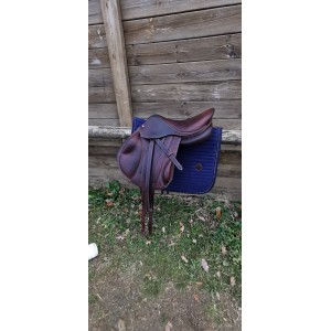 Selle forestier boeckelo 17''  NEUVE