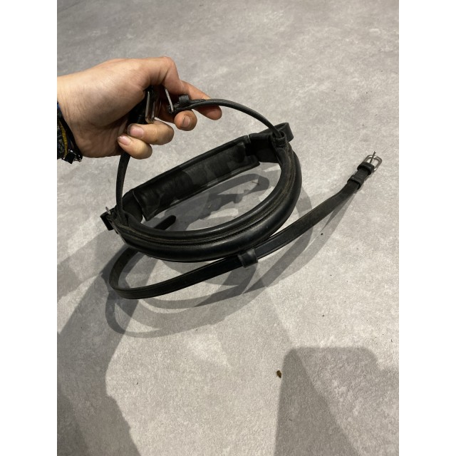 muserolle pull back poney