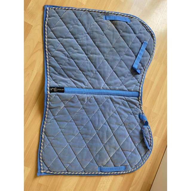 Tapis bleu clair velvet