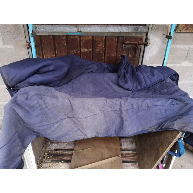 Sous couverture dyon