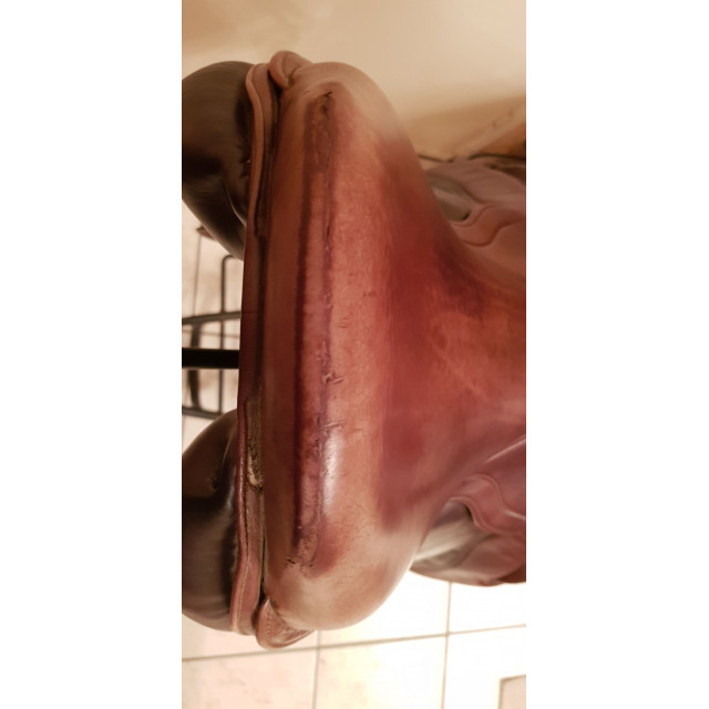 Selle Fleur de lys