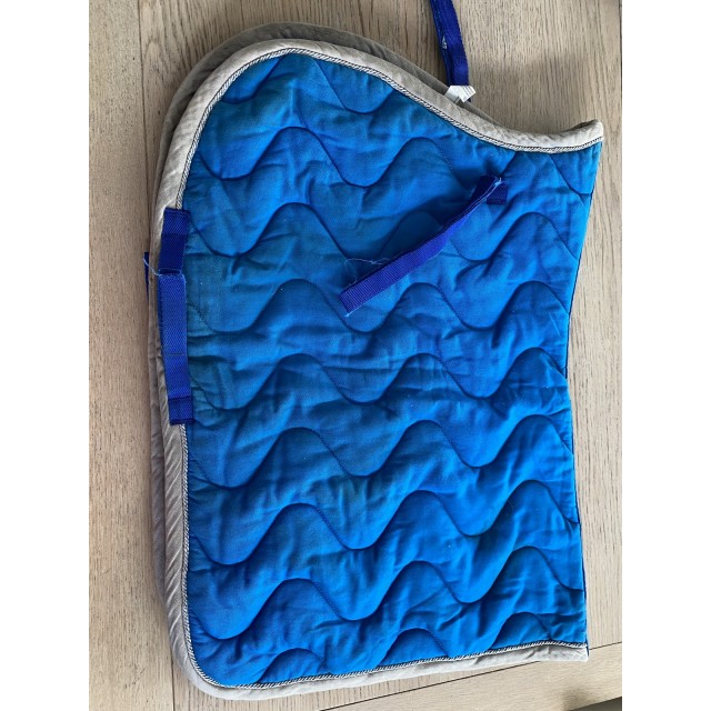 Tapis equitheme