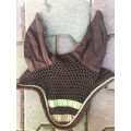 Bonnet marron et beige