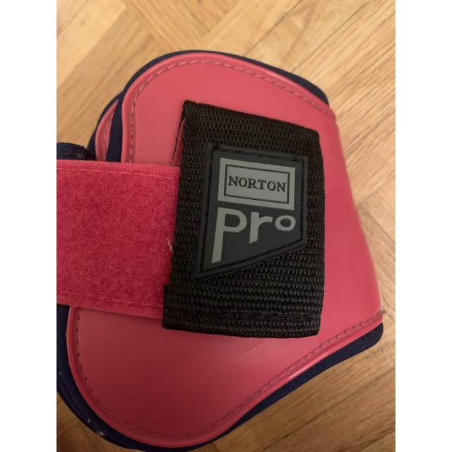 Guêtres Norton roses