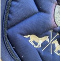 Tapis bleu marine