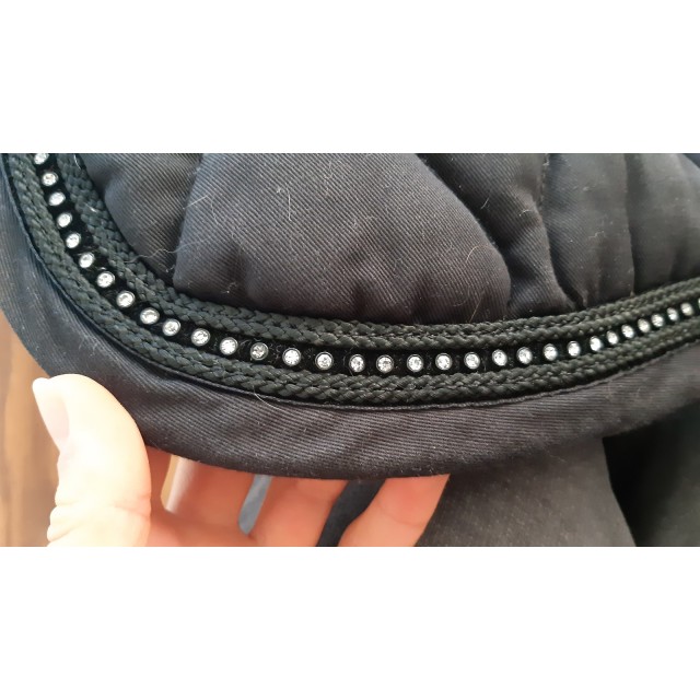 Tapis liseret strass