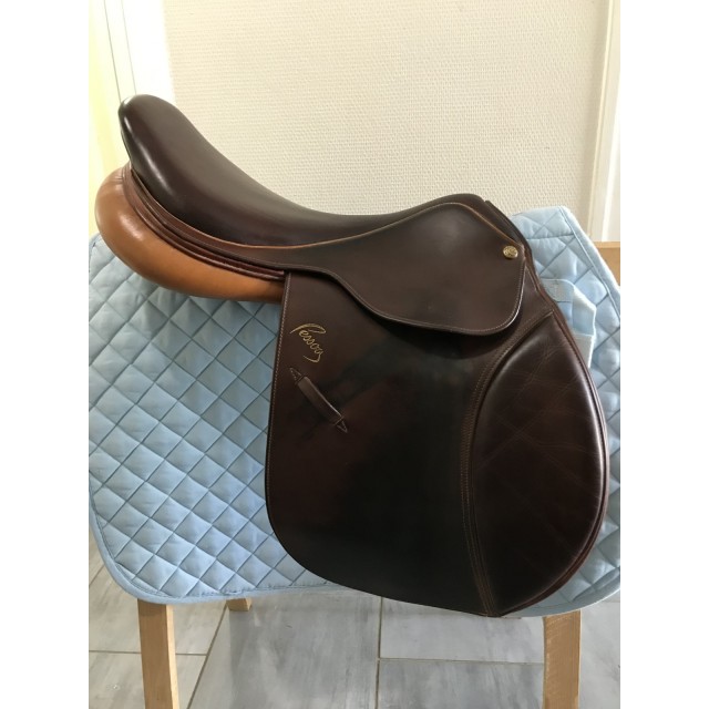 Selle Amo Pessoa 17,5