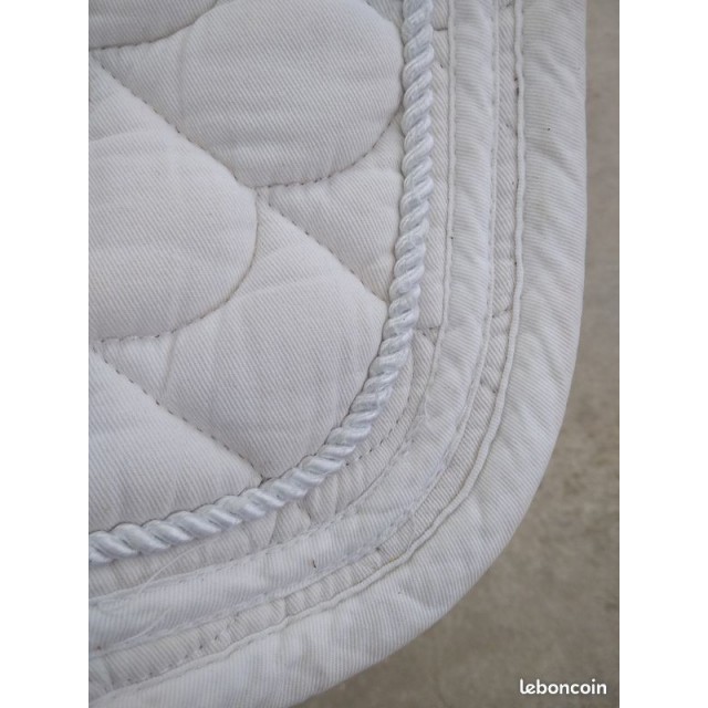 Tapis blanc concours