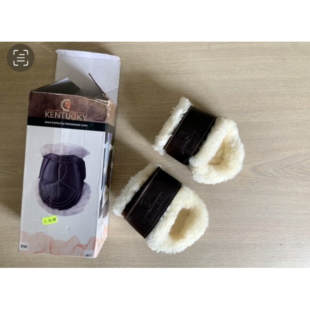 Protège-boulets neufs S faux mouton Kentucky