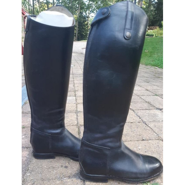 Bottes noires Rectiligne