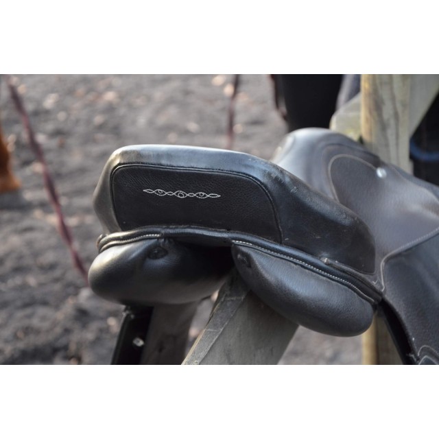 Selle mixte en cuir 17,5