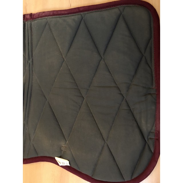Tapis bordeaux