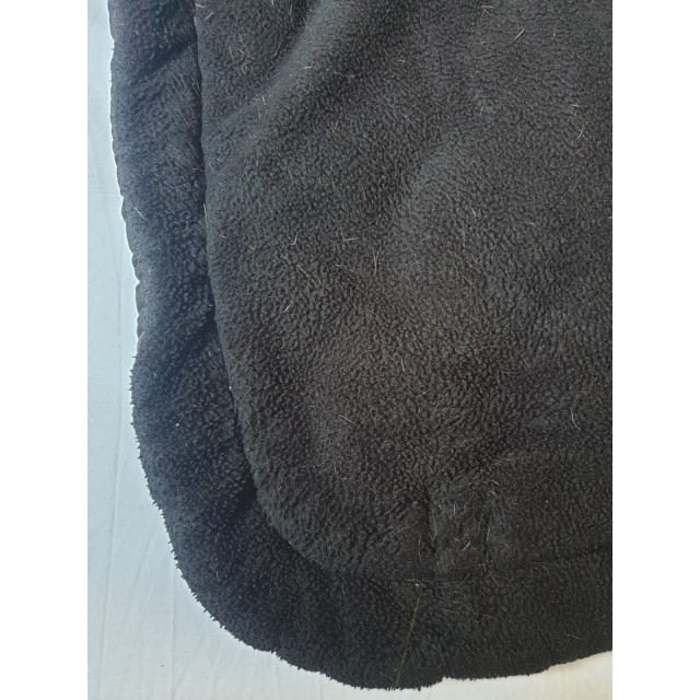 Tapis HKM Gently Dressage noir et doré FULL