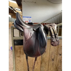 Selle dressage Devoucoux